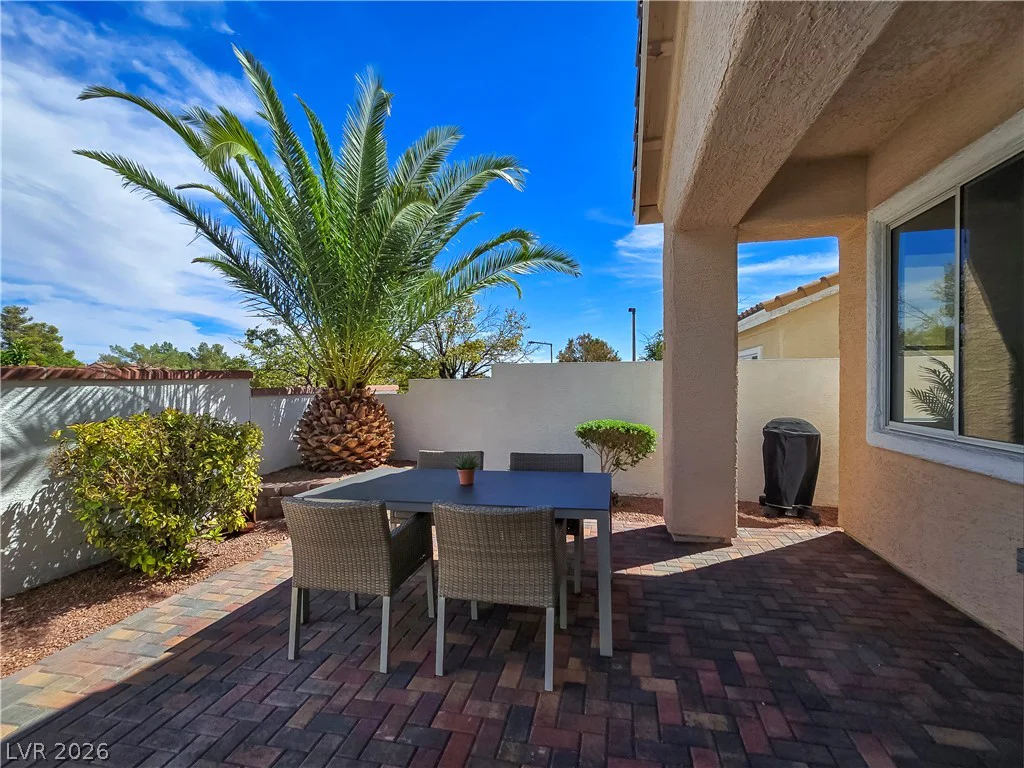 10104 Pinnacle View, Las Vegas, NV 89134