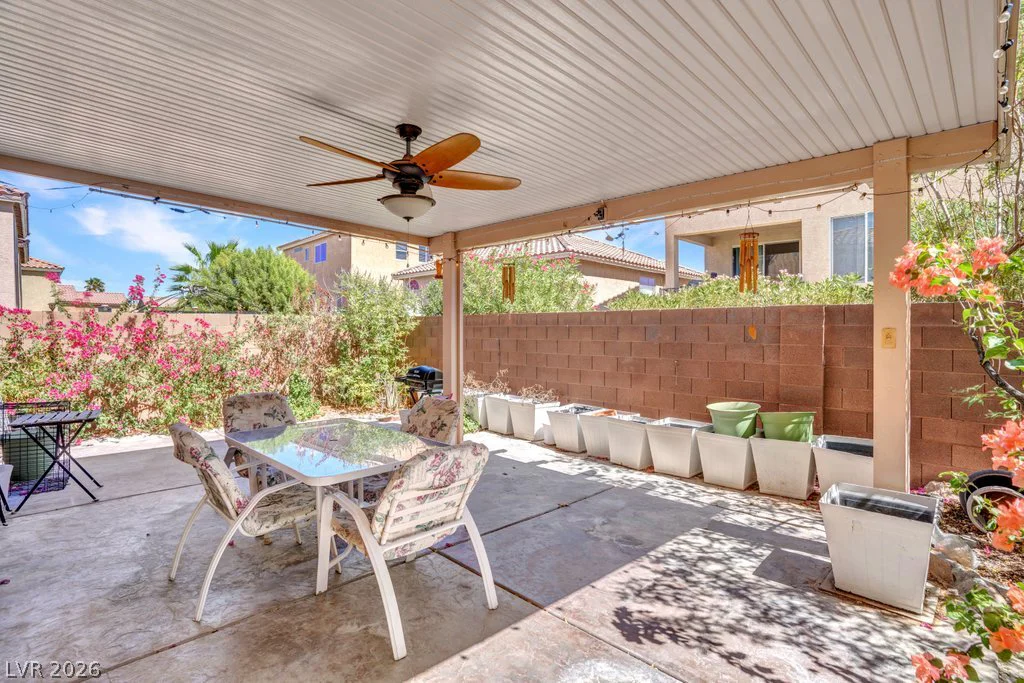 8430 Golden Amber, Las Vegas, NV 89139