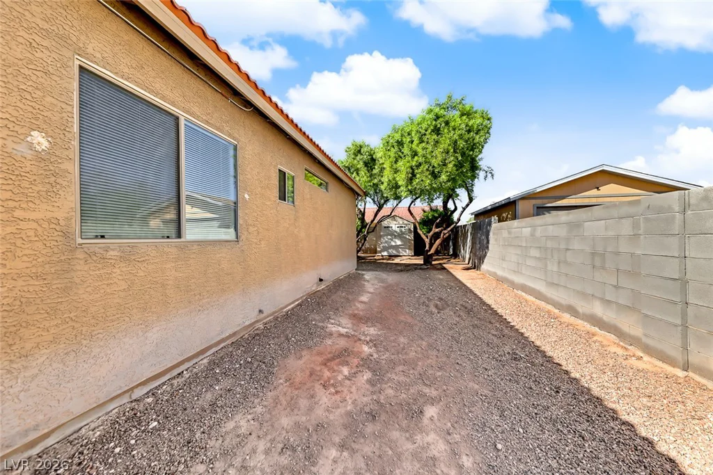 2906 Pumpkin Harvest, North Las Vegas, NV 89031