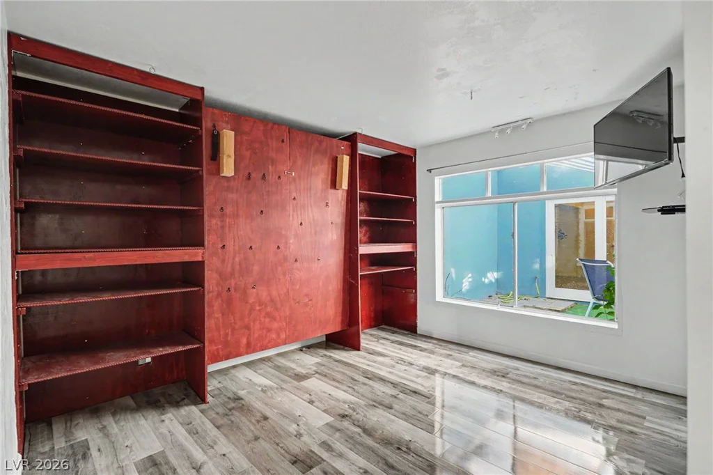 3753 Fairlawn, Las Vegas, NV 89121