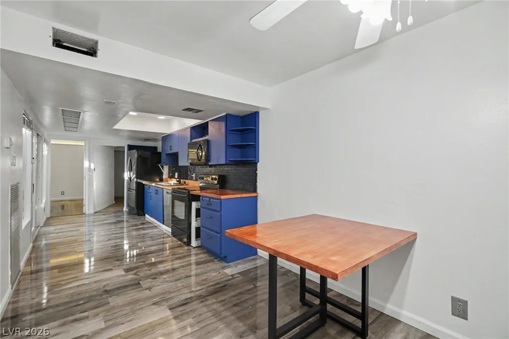 3753 Fairlawn, Las Vegas, NV 89121