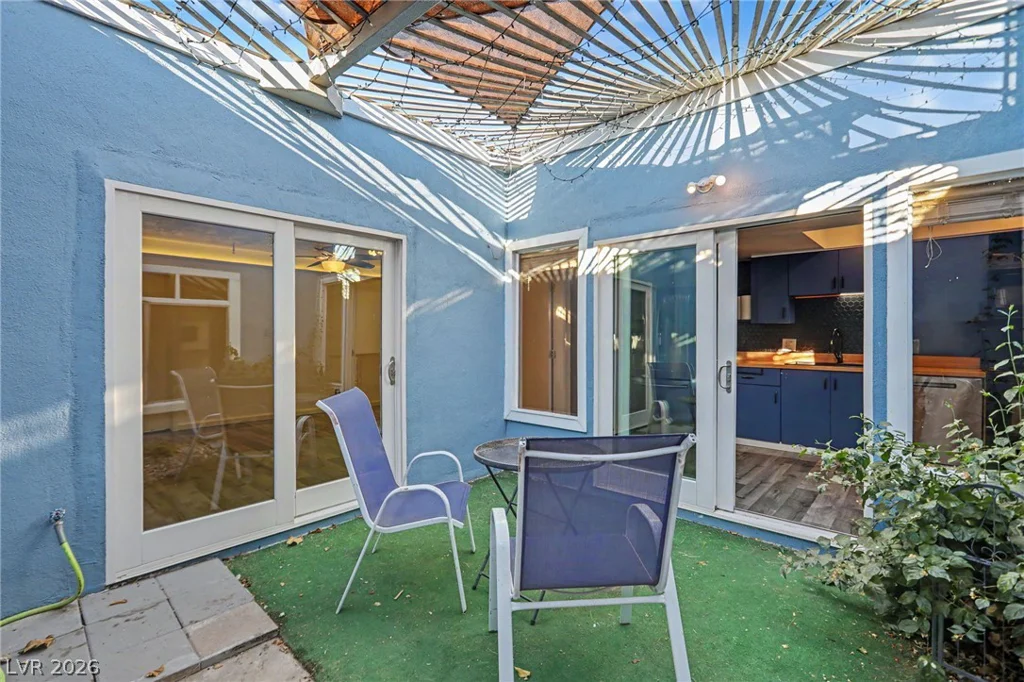 3753 Fairlawn, Las Vegas, NV 89121