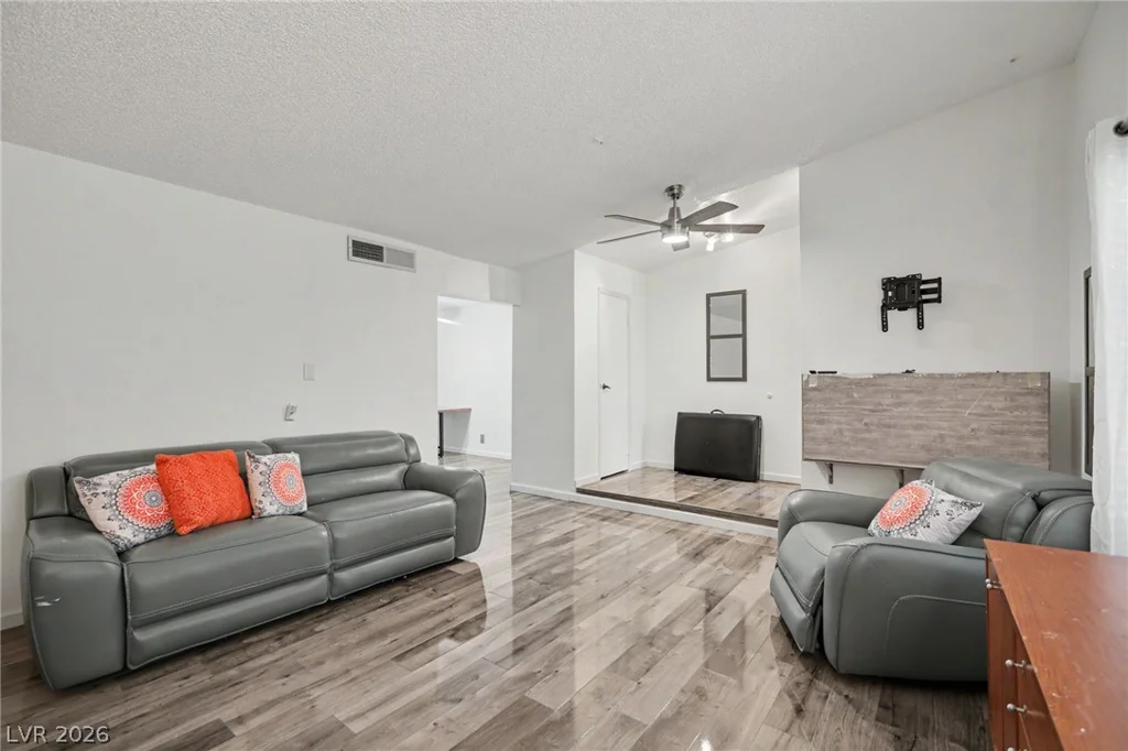 3753 Fairlawn, Las Vegas, NV 89121