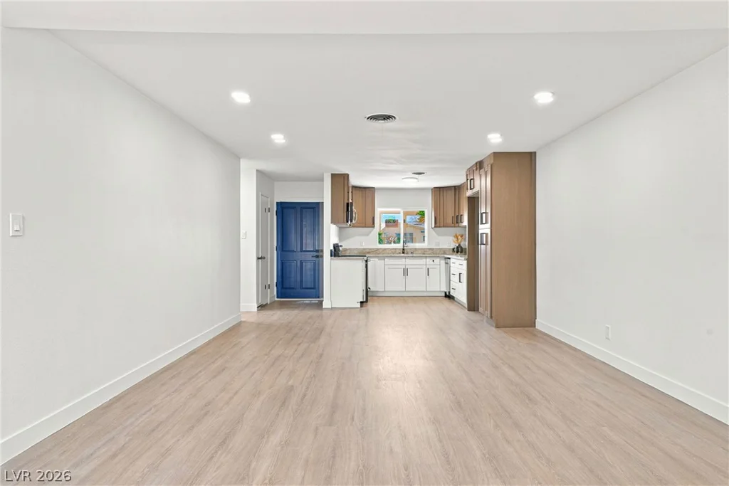2000 Constantine, Las Vegas, NV 89101