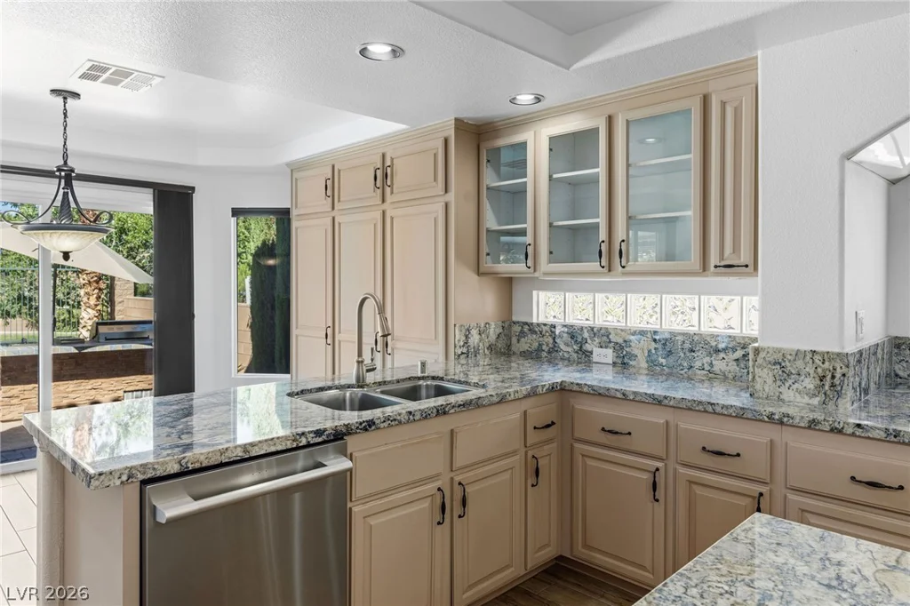 4474 Grey Spencer, Las Vegas, NV 89141