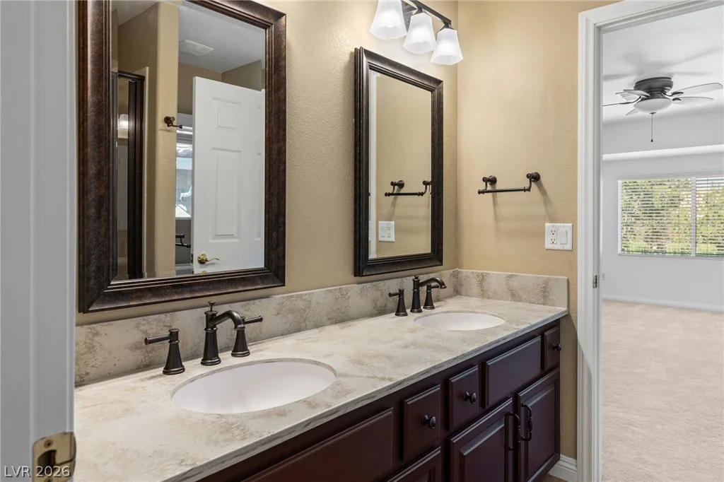4474 Grey Spencer, Las Vegas, NV 89141
