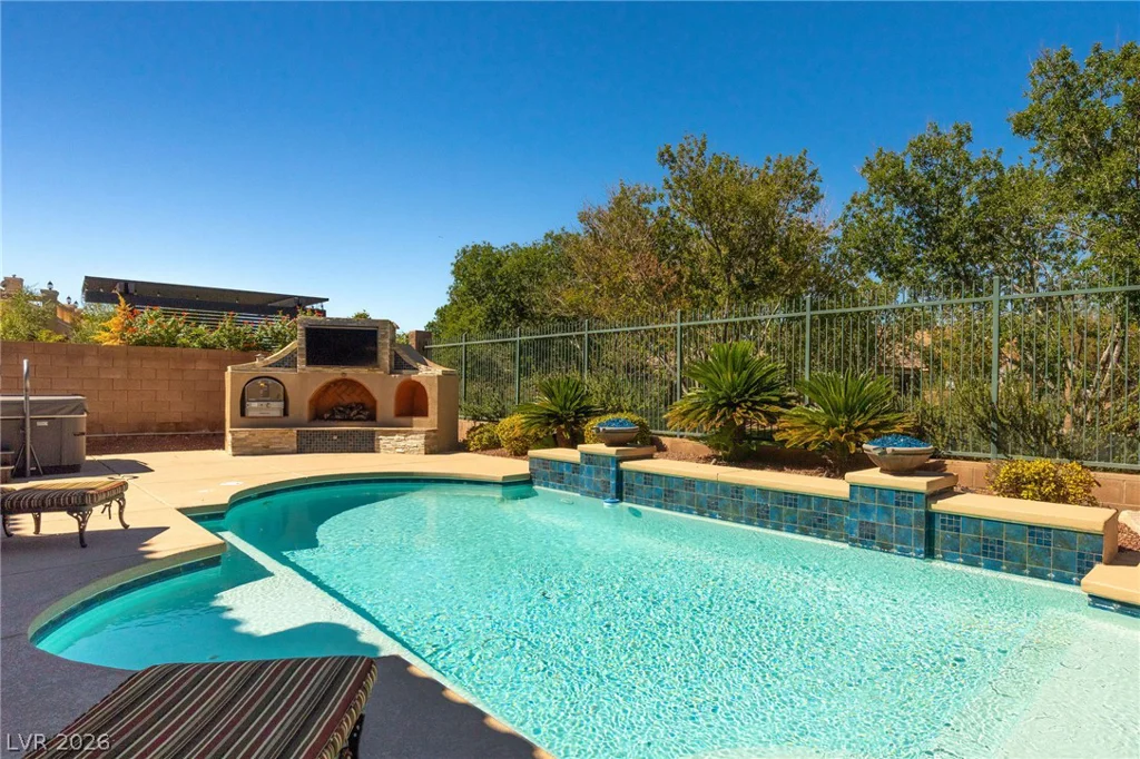 4474 Grey Spencer, Las Vegas, NV 89141