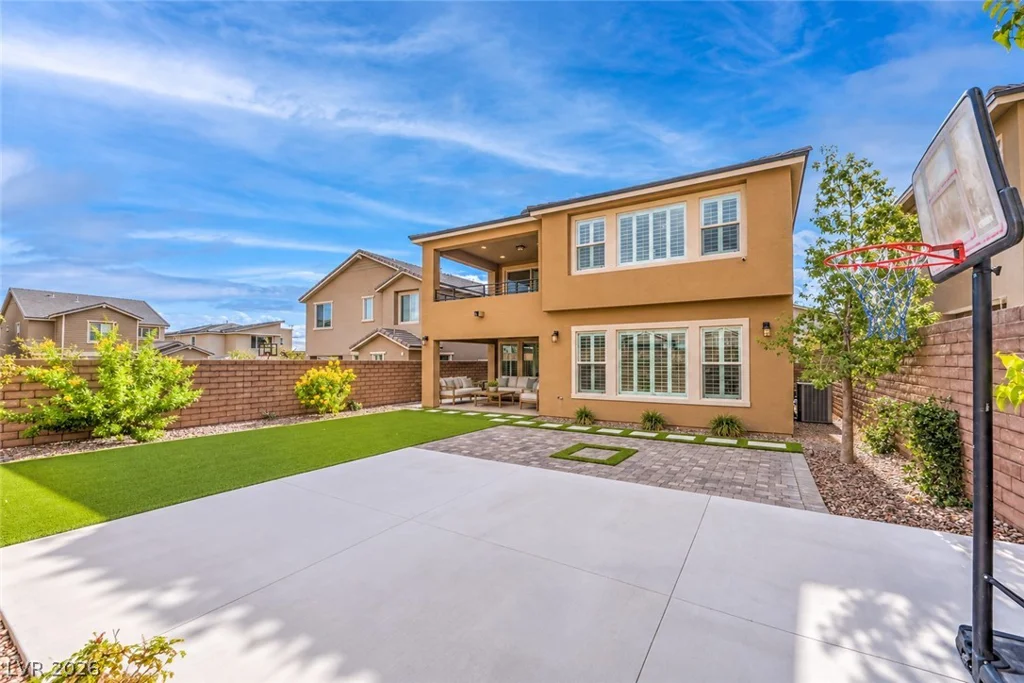 2635 EVOLUTIONARY, Las Vegas, NV 89138