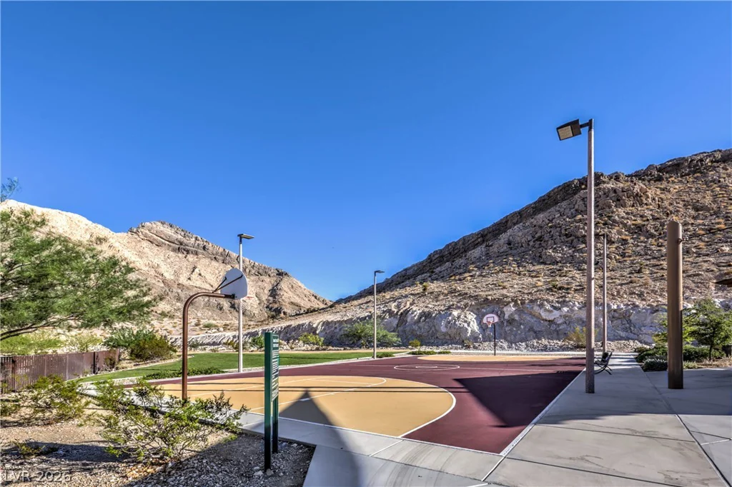 2635 EVOLUTIONARY, Las Vegas, NV 89138