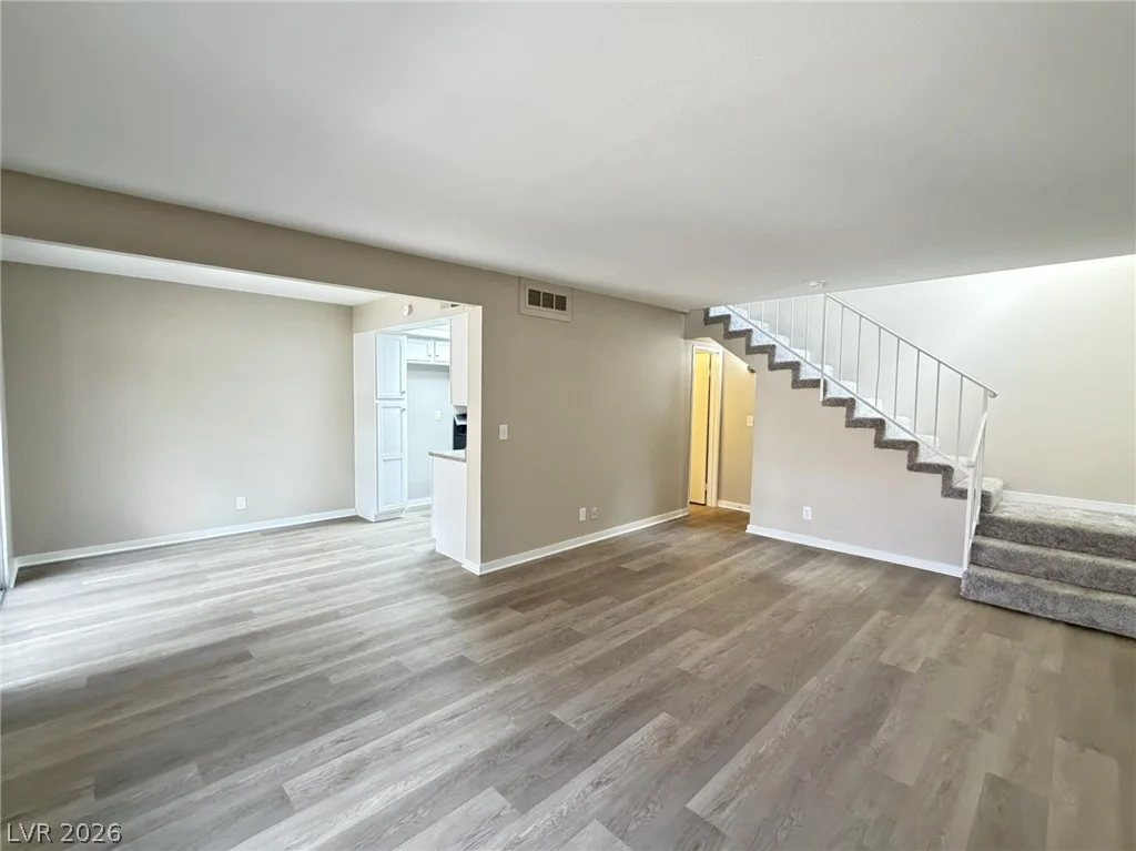 200 Brookside, Las Vegas, NV 89107