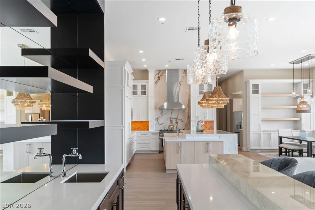 5624 Dapple Gray, Las Vegas, NV 89149
