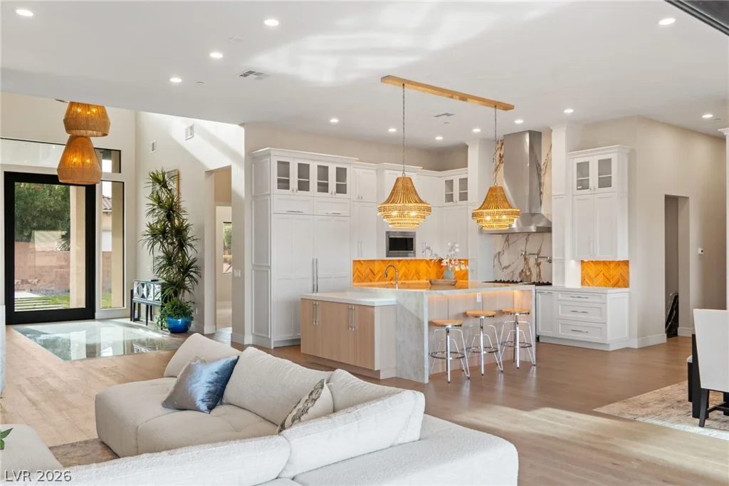 5624 Dapple Gray, Las Vegas, NV 89149