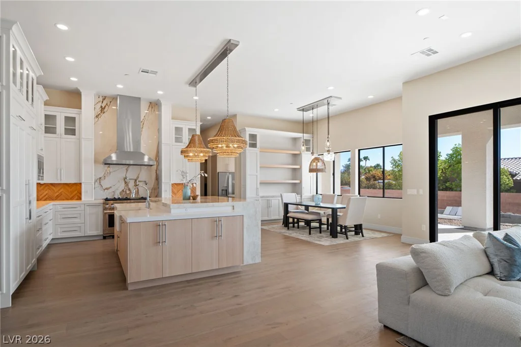 5624 Dapple Gray, Las Vegas, NV 89149