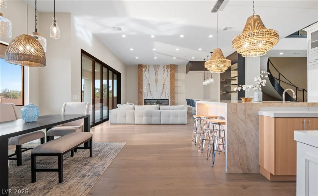 5624 Dapple Gray, Las Vegas, NV 89149
