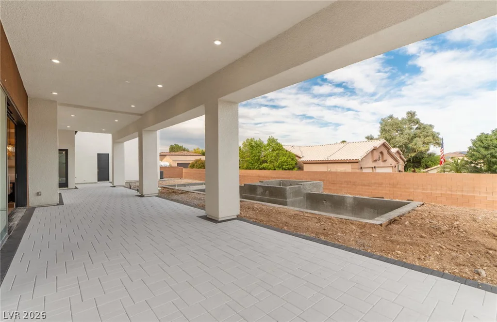5624 Dapple Gray, Las Vegas, NV 89149