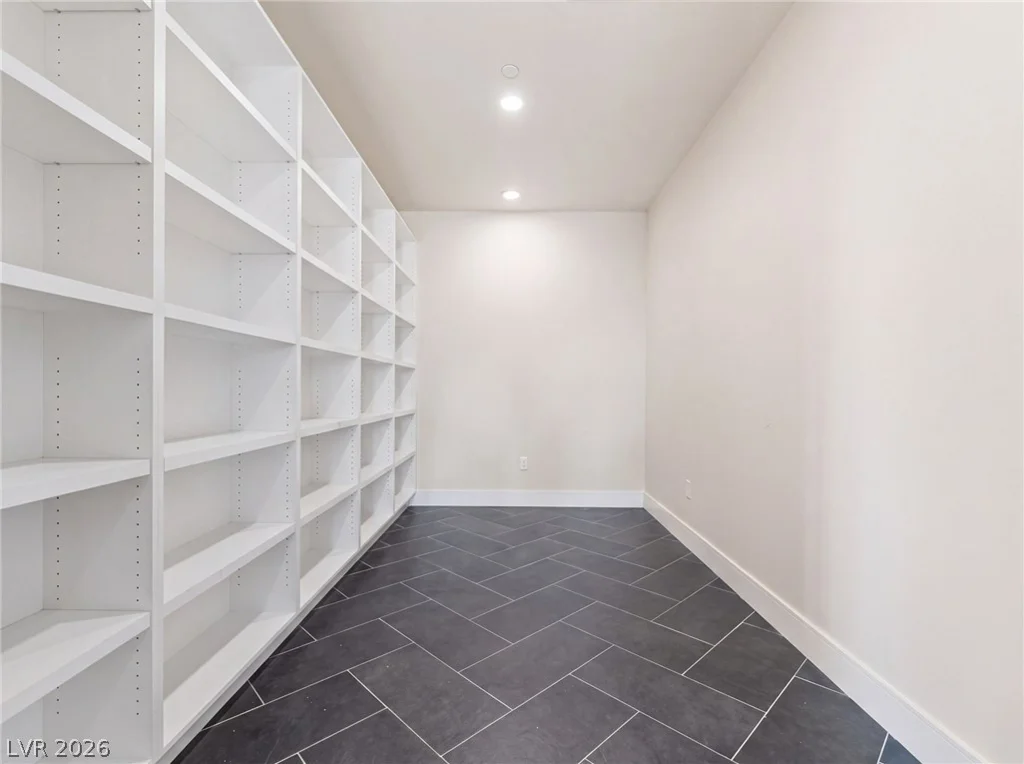 5624 Dapple Gray, Las Vegas, NV 89149