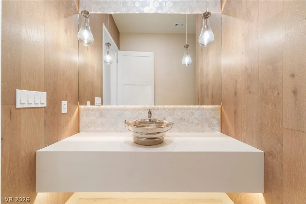 5624 Dapple Gray, Las Vegas, NV 89149