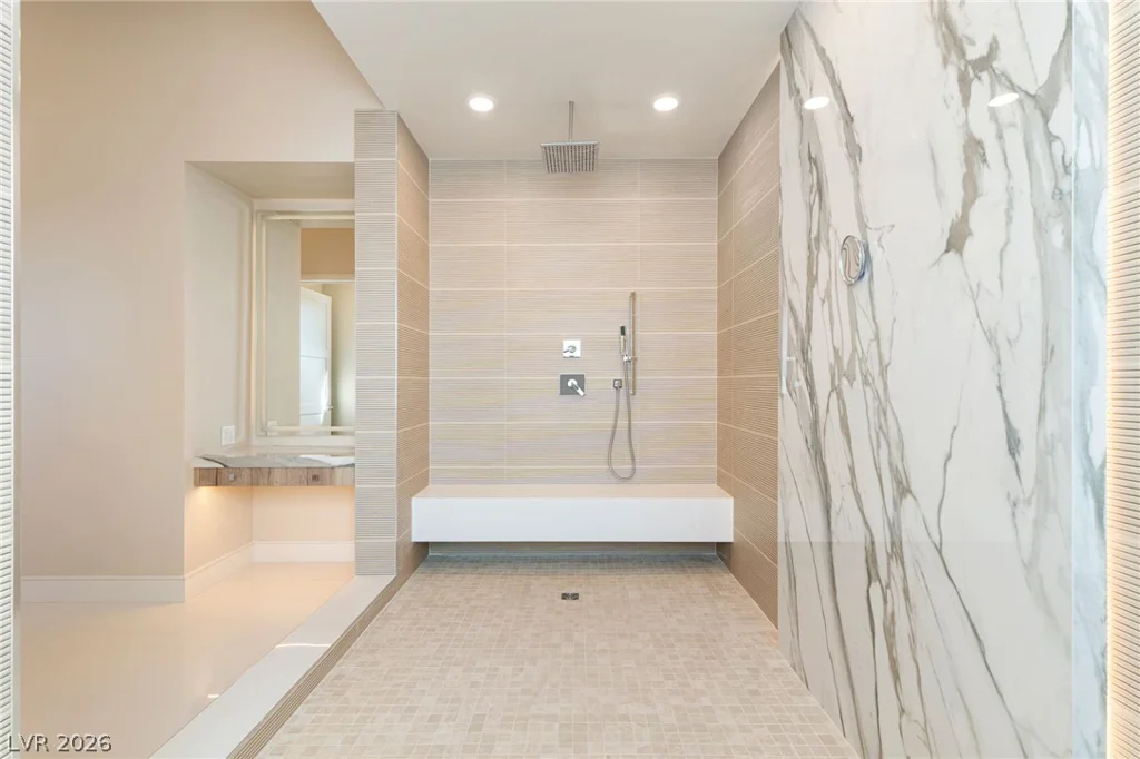 5624 Dapple Gray, Las Vegas, NV 89149
