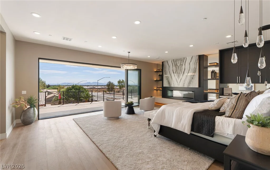 5624 Dapple Gray, Las Vegas, NV 89149