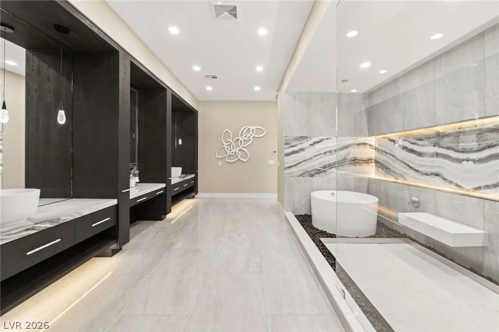 5624 Dapple Gray, Las Vegas, NV 89149