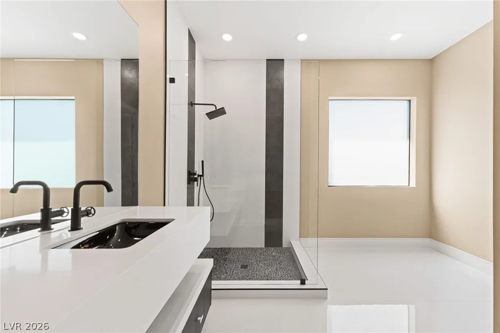 5624 Dapple Gray, Las Vegas, NV 89149