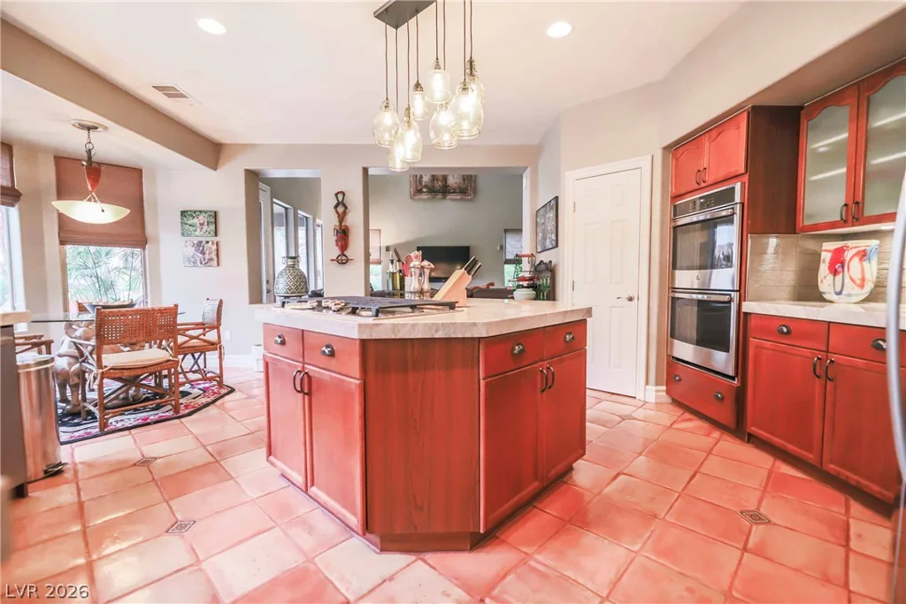 363 Highland Hills, Las Vegas, NV 89148