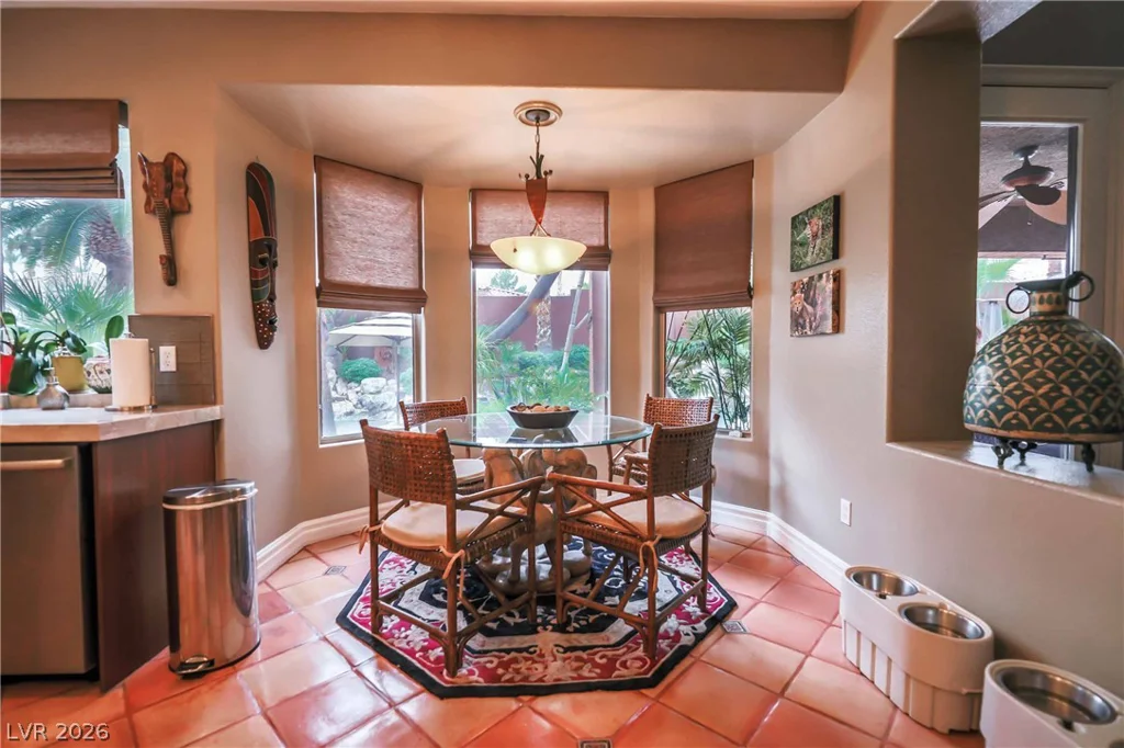 363 Highland Hills, Las Vegas, NV 89148