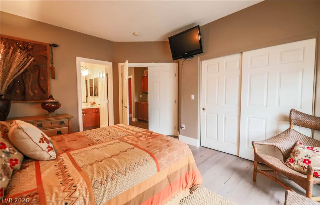 363 Highland Hills, Las Vegas, NV 89148