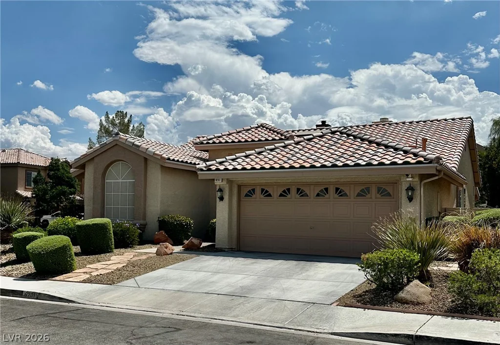 9201 Forest Manor, Las Vegas, NV 89134