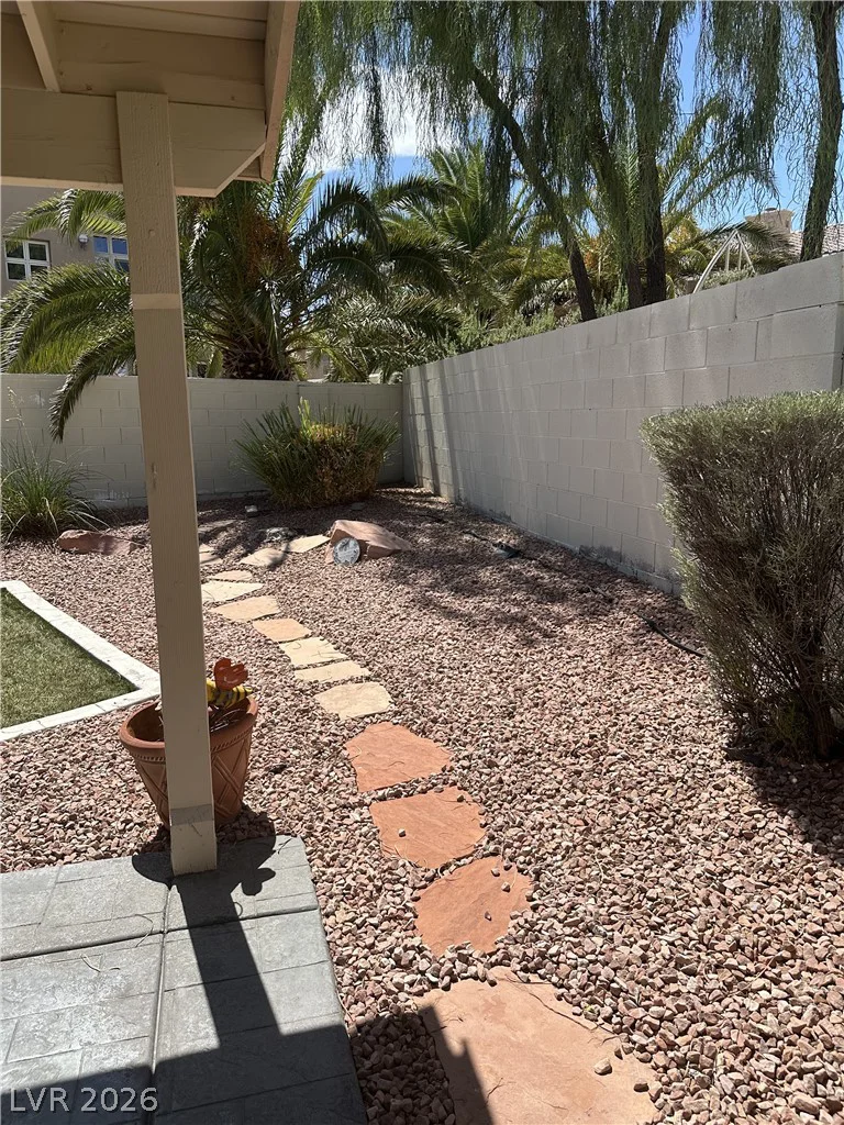 9201 Forest Manor, Las Vegas, NV 89134