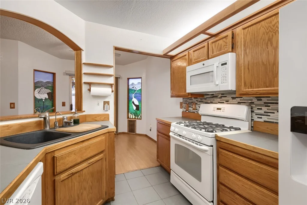 749 Tenderfoot, Henderson, NV 89014