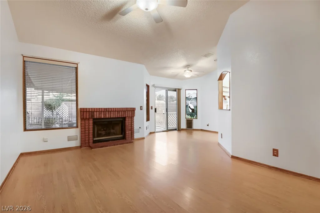 749 Tenderfoot, Henderson, NV 89014
