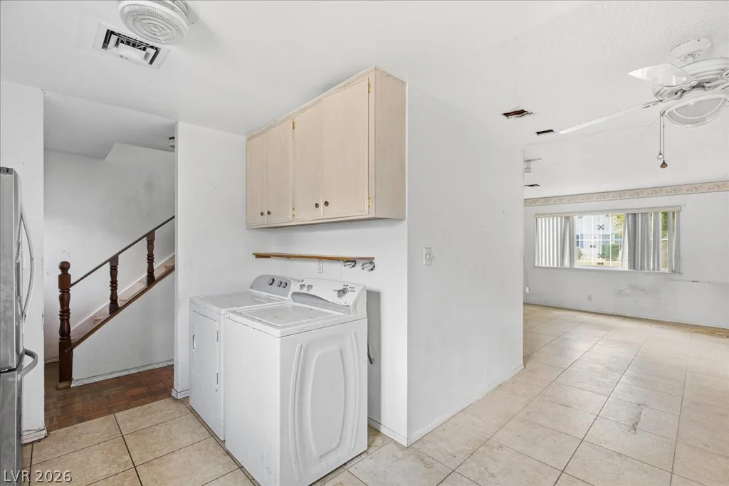 179 Greenbriar Townhouse, Las Vegas, NV 89121