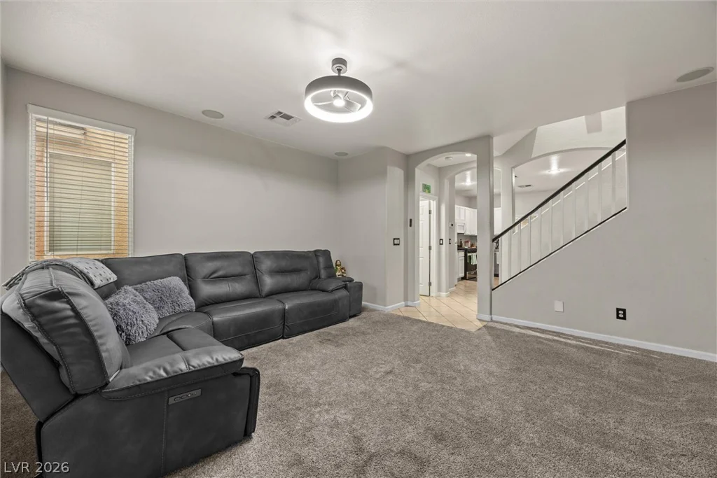 6880 Silver Eagle, Las Vegas, NV 89122