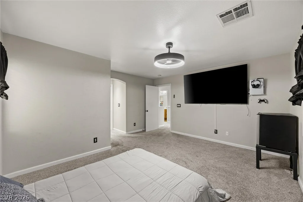 6880 Silver Eagle, Las Vegas, NV 89122