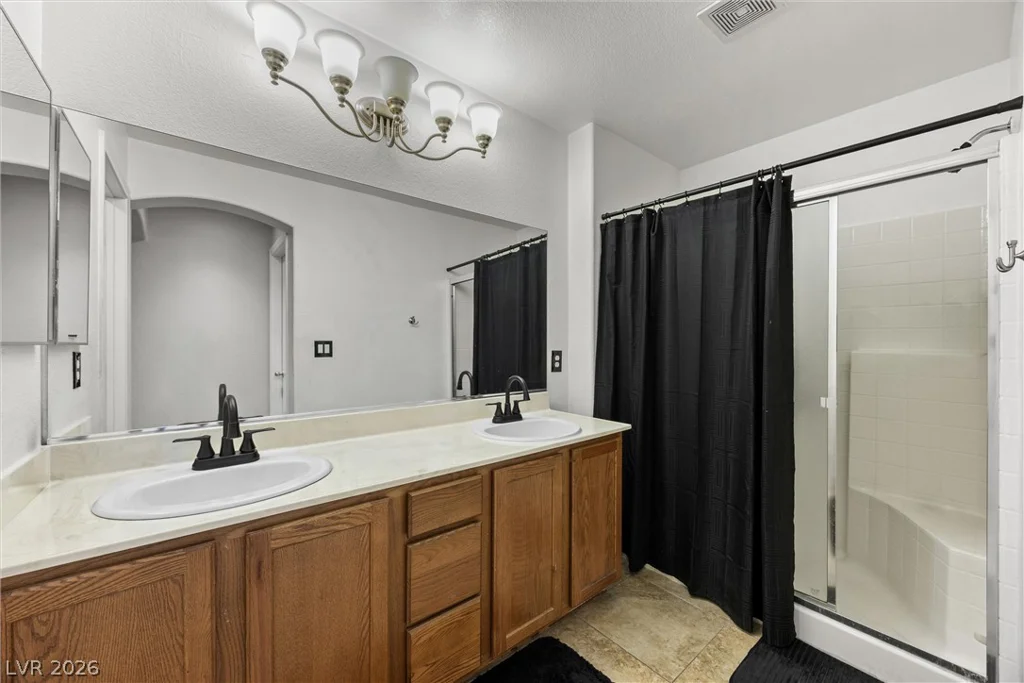 6880 Silver Eagle, Las Vegas, NV 89122