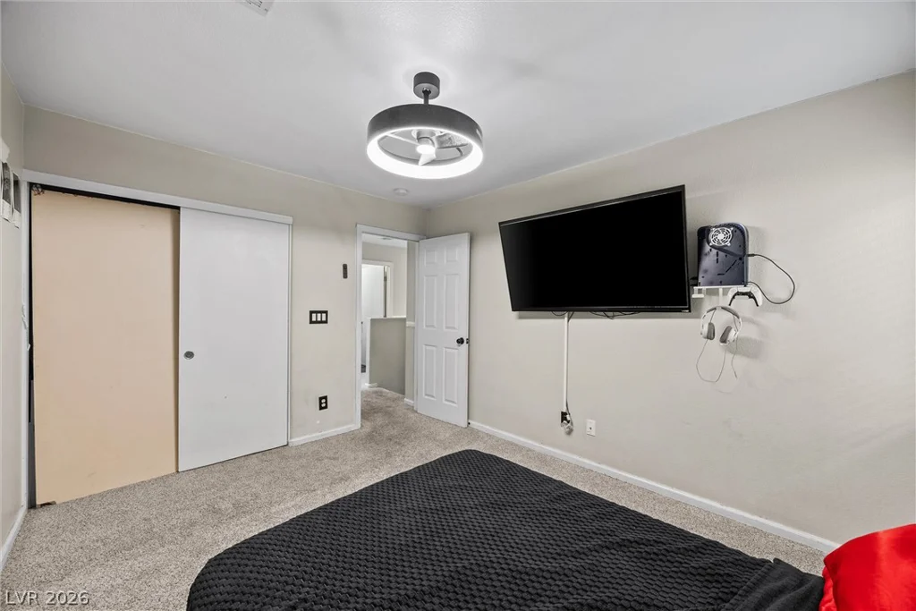 6880 Silver Eagle, Las Vegas, NV 89122