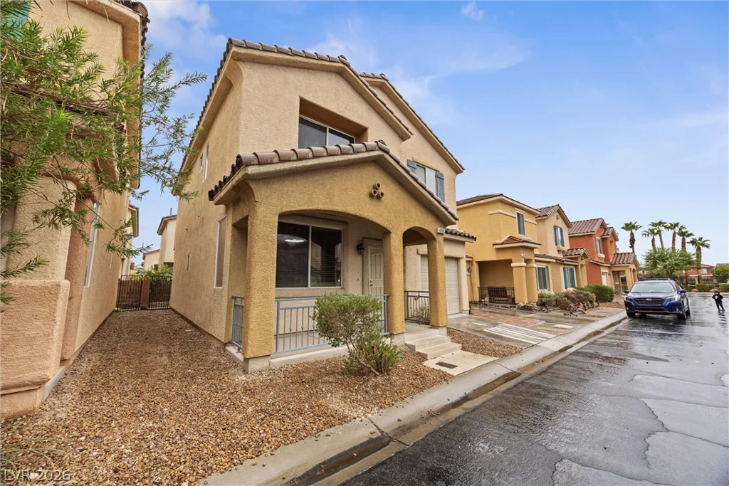 6880 Silver Eagle, Las Vegas, NV 89122