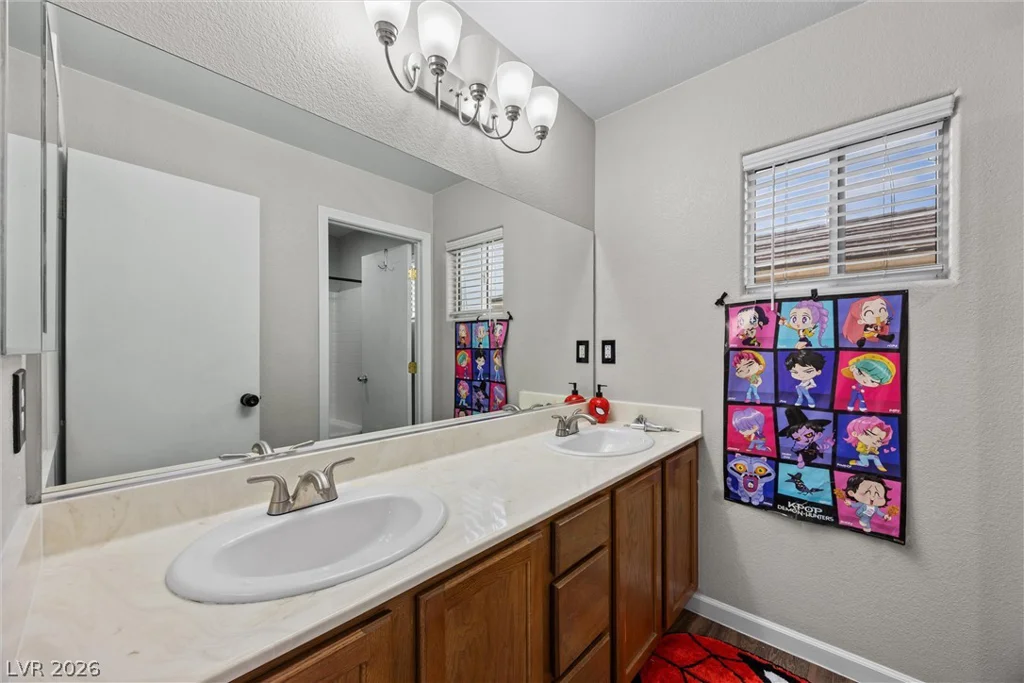 6880 Silver Eagle, Las Vegas, NV 89122