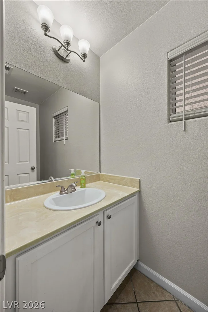 6880 Silver Eagle, Las Vegas, NV 89122