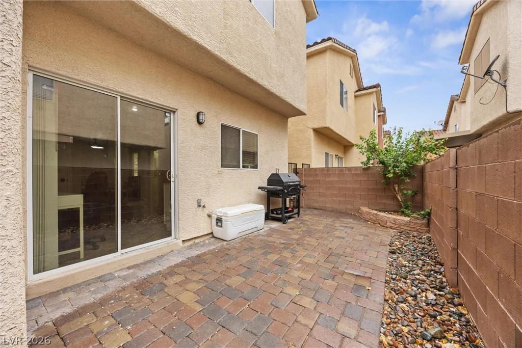 6880 Silver Eagle, Las Vegas, NV 89122