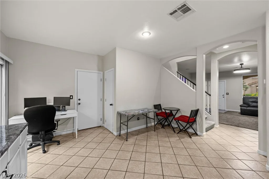 6880 Silver Eagle, Las Vegas, NV 89122