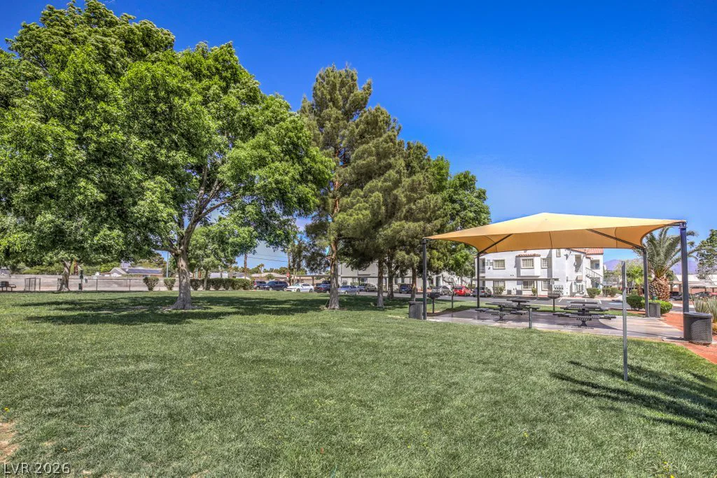 3318 Decatur, Las Vegas, NV 89130