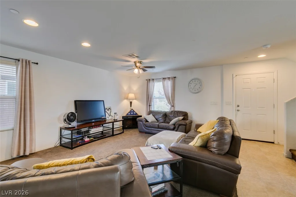 1029 Spotted Saddle, Henderson, NV 89015