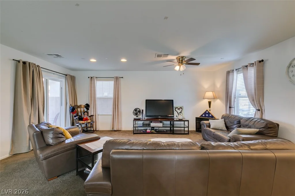 1029 Spotted Saddle, Henderson, NV 89015