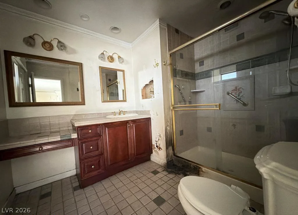 2438 El Paseo, Las Vegas, NV 89121