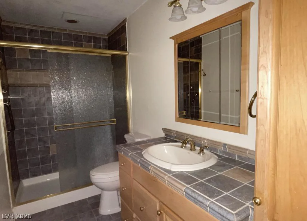 2438 El Paseo, Las Vegas, NV 89121