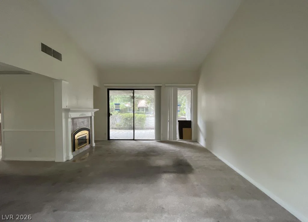 2438 El Paseo, Las Vegas, NV 89121