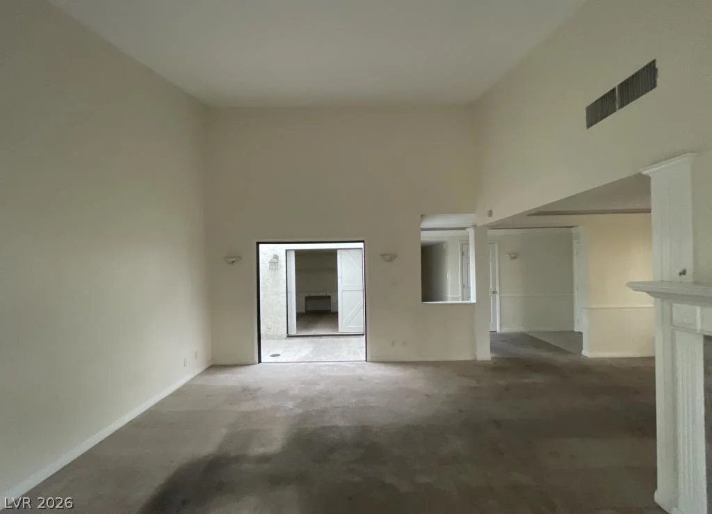 2438 El Paseo, Las Vegas, NV 89121