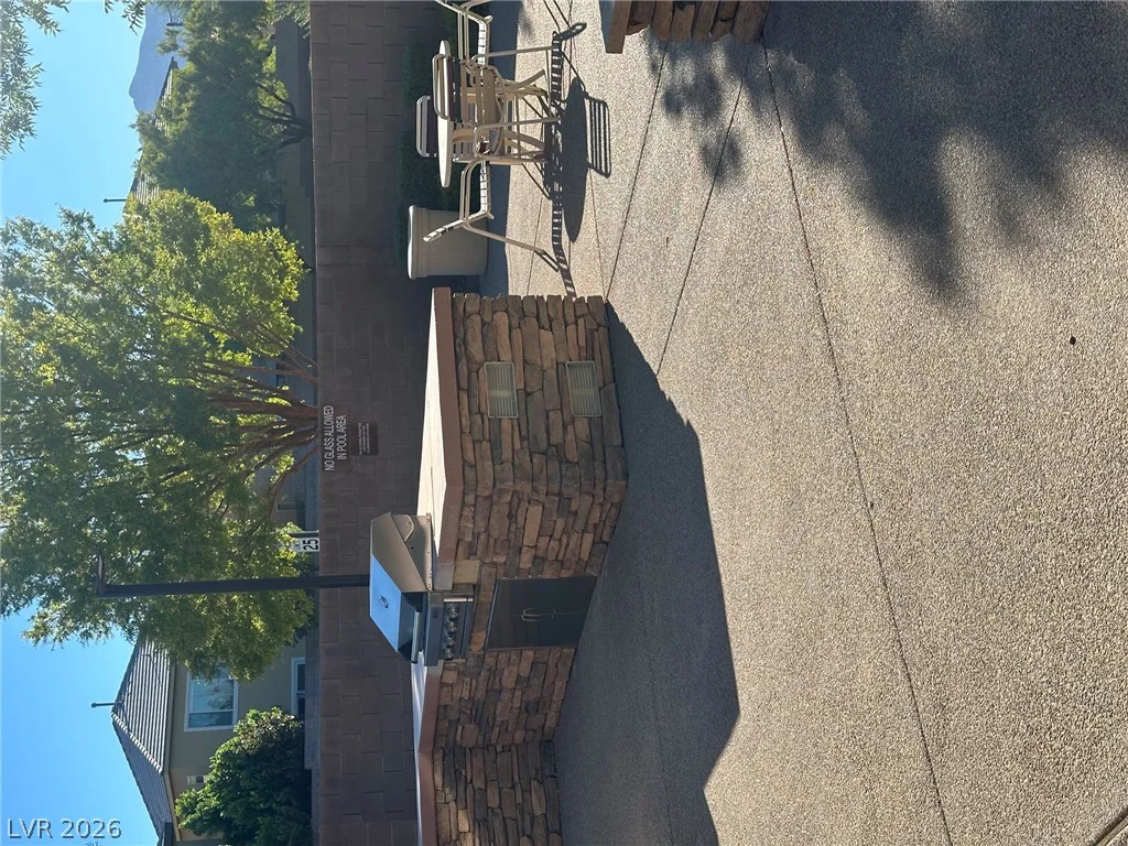 7950 Blue Lake Peak, Las Vegas, NV 89166
